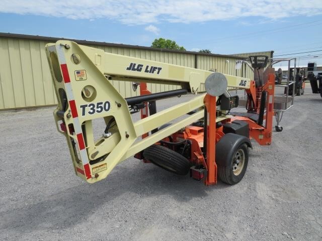 2018 JLG T350