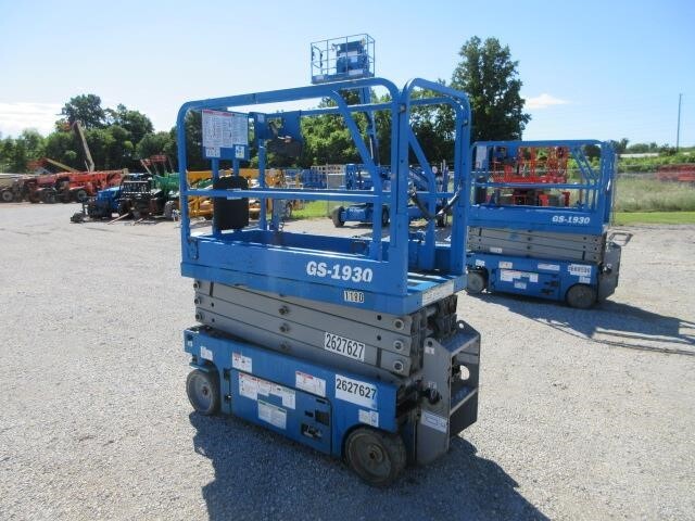 2018 Genie GS-1930