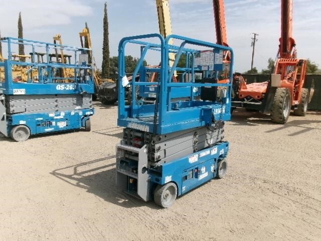2018 Genie GS-1930