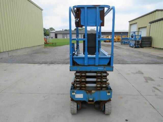 2018 Genie GS-1930