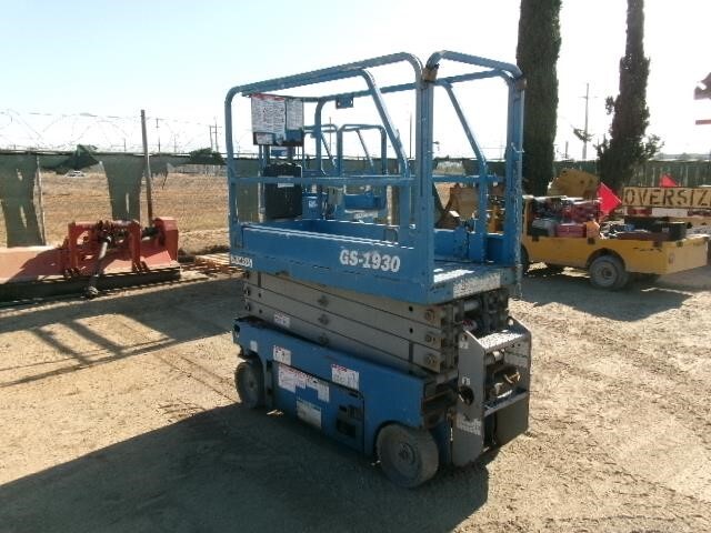 2018 Genie GS-1930