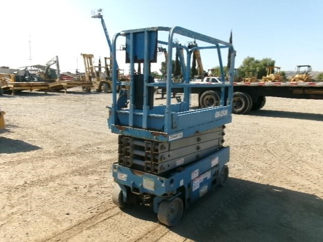 2018 Genie GS-1930