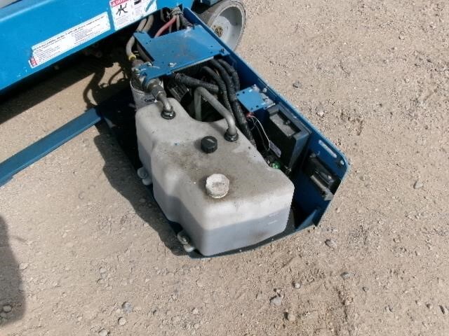 2018 Genie GS-1930