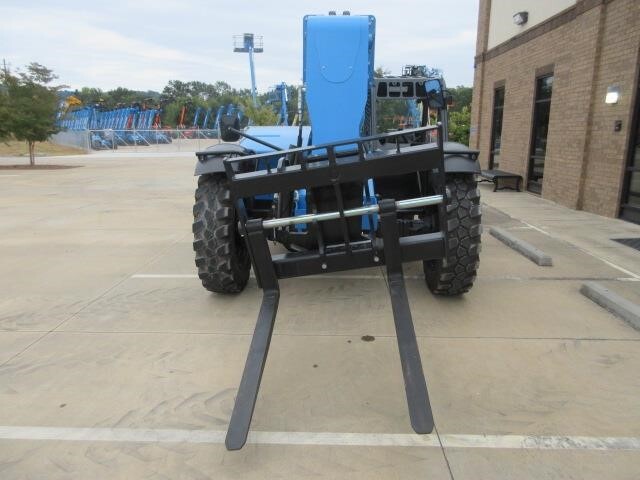 2024 Genie GTH 844