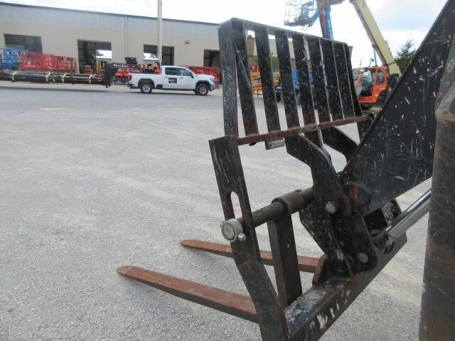 2016 SkyTrak 10054