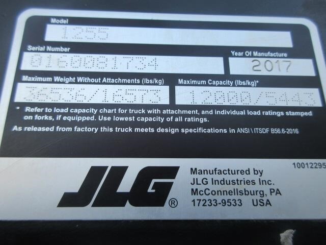 2017 JLG 1255