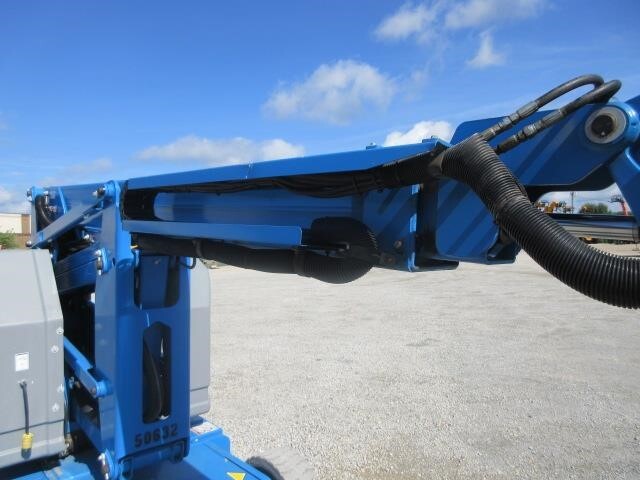 2017 Genie Z-34/22 N