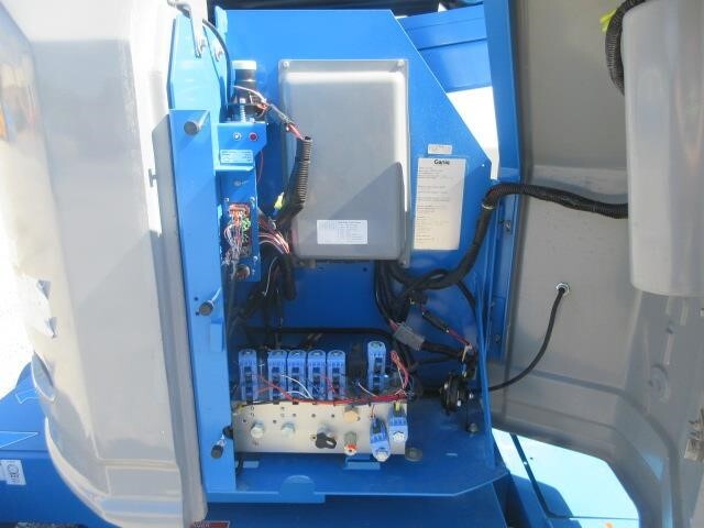 2017 Genie Z-34/22 N