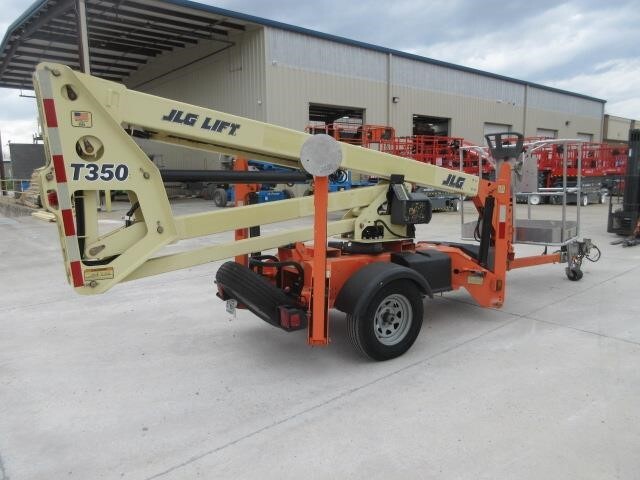 2018 JLG T350