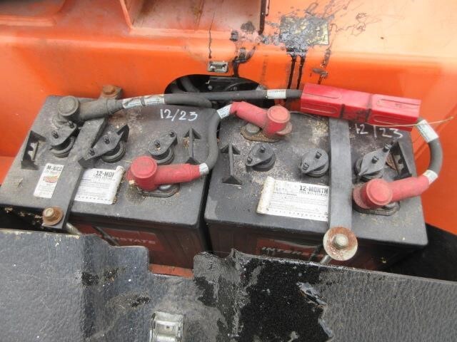 2018 JLG T350