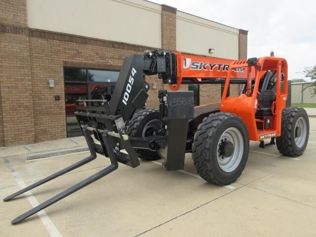 2025 SkyTrak 10054