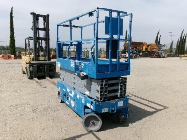 2018 Genie GS-2632