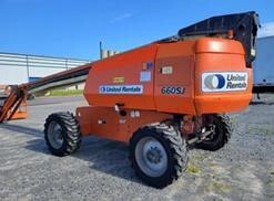 2017 JLG 660SJ