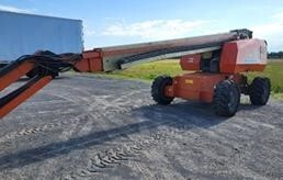 2017 JLG 660SJ