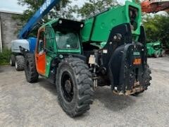 2017 JLG 1255
