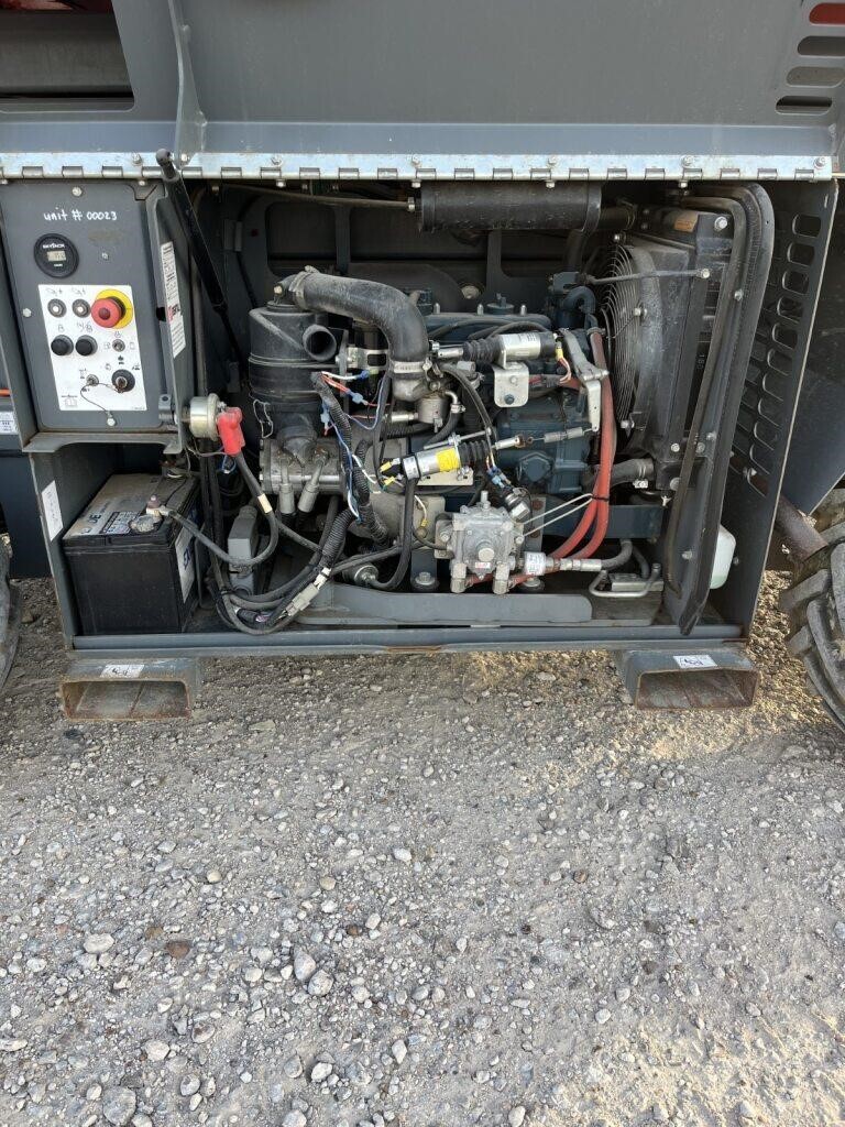 2018 Skyjack SJ-6832RT