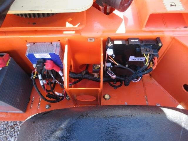 2018 JLG T350