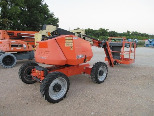 2018 JLG 340AJ