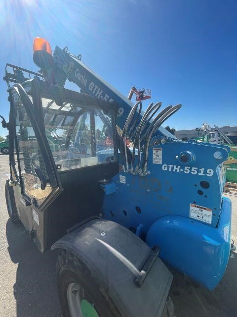 2016 Genie GTH-5519