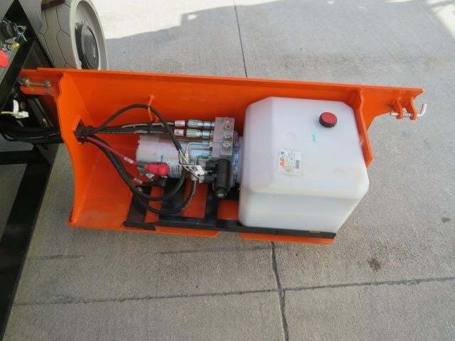 2025 JLG 3246
