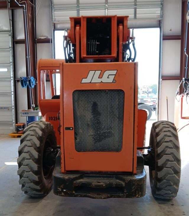 2017 SkyTrak 8042