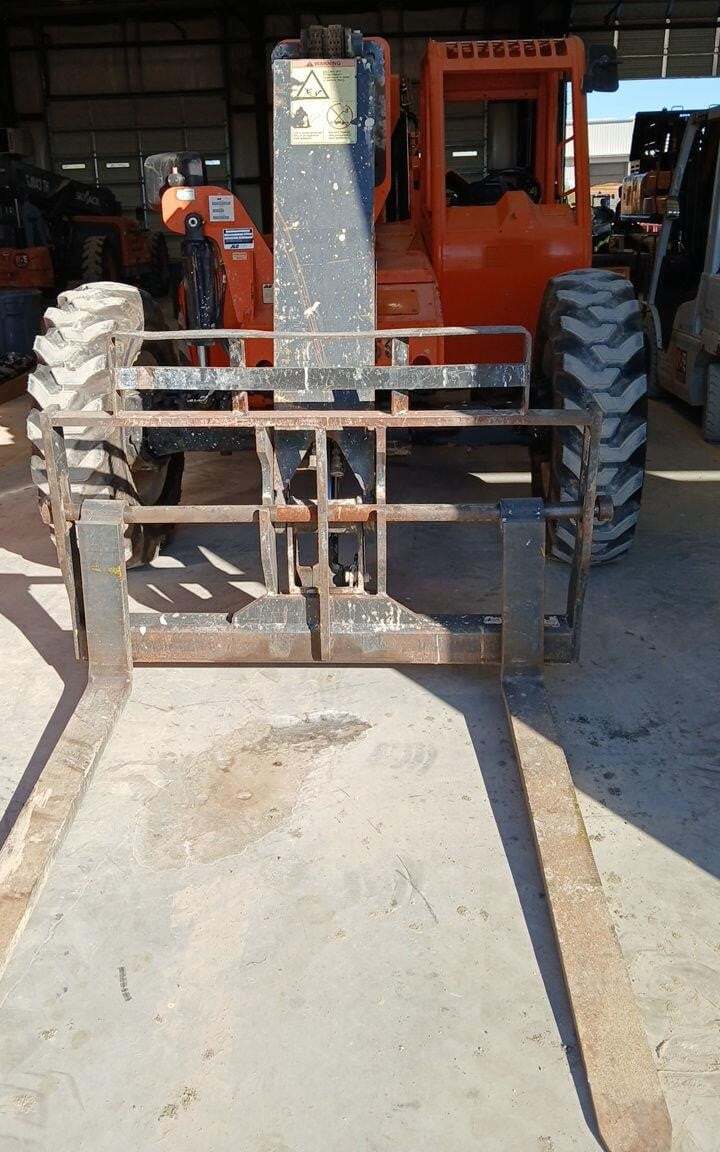 2017 SkyTrak 8042