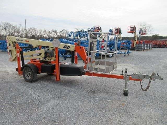 2022 JLG T350