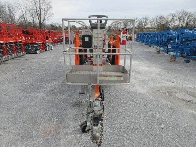 2022 JLG T350