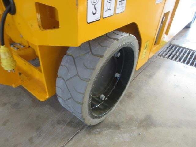 2025 JCB S3246E