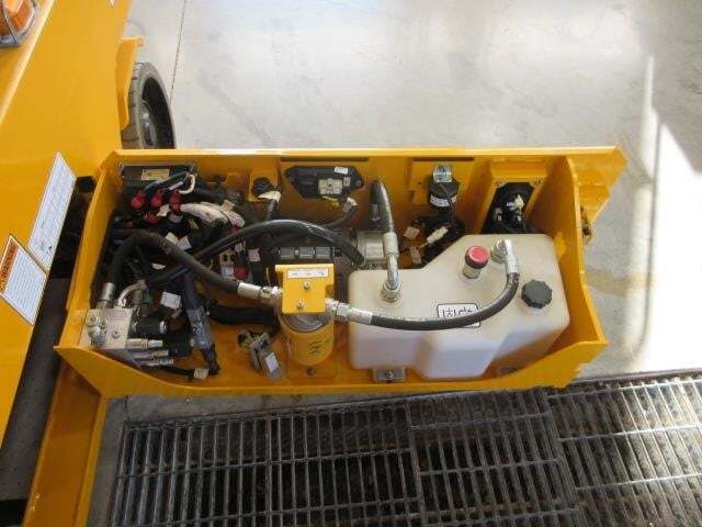 2025 JCB S3246E