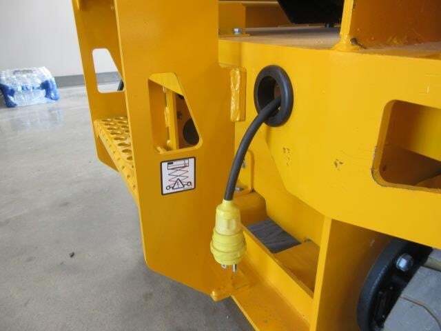 2025 JCB S3246E