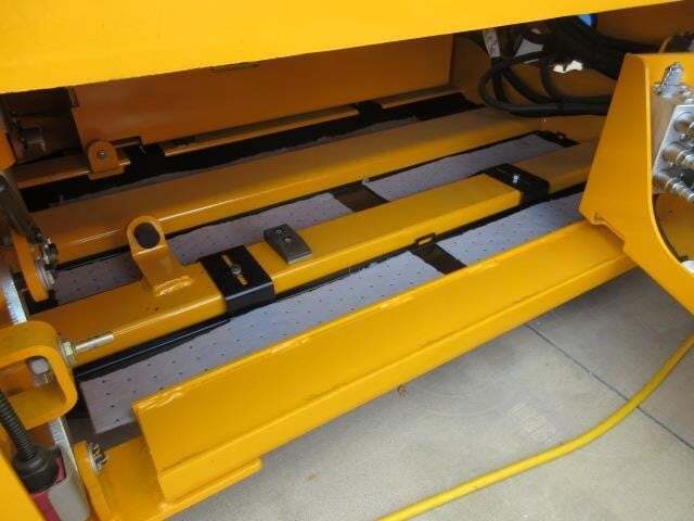 2025 JCB S3246E