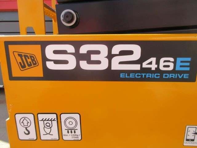 2025 JCB S3246E