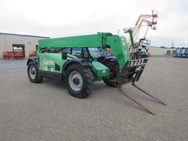 2016 Genie GTH 844