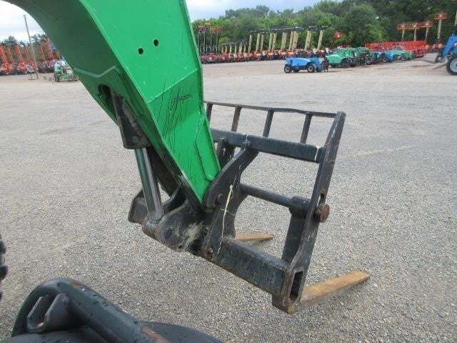 2016 Genie GTH 844