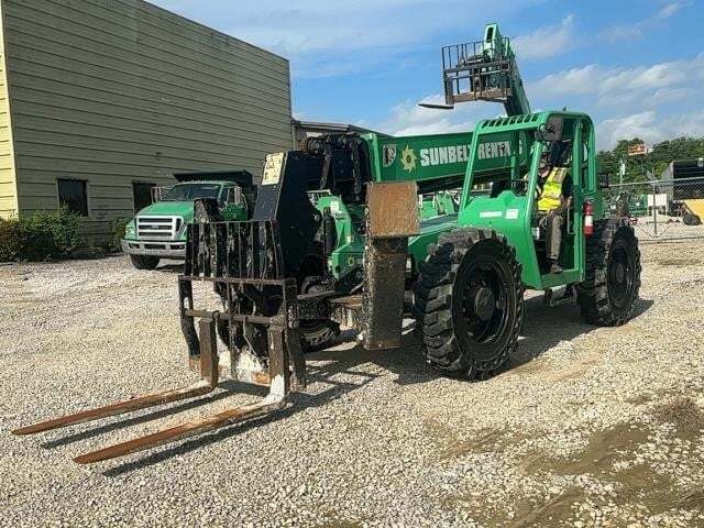 2015 SkyTrak 10054