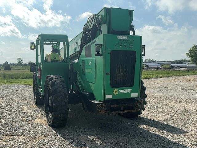2015 SkyTrak 10054