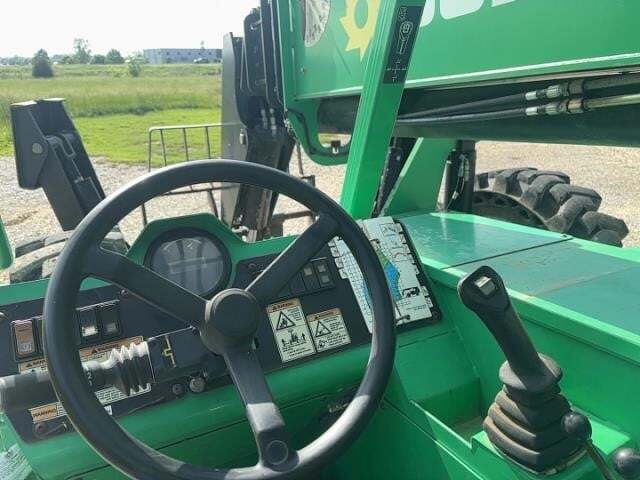 2015 SkyTrak 10054