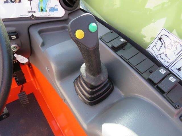2025 JLG G5-18A