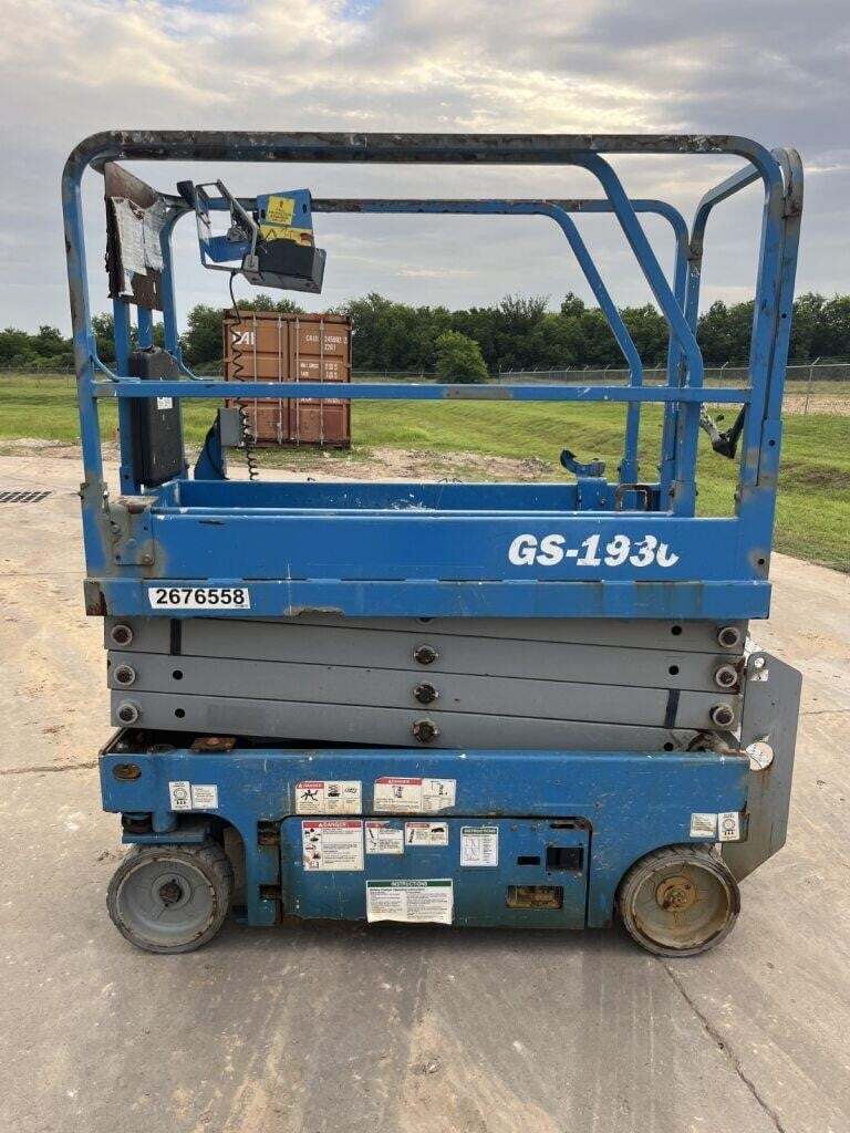 2018 Genie GS-1930