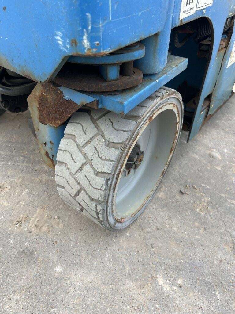 2018 Genie GS-1930