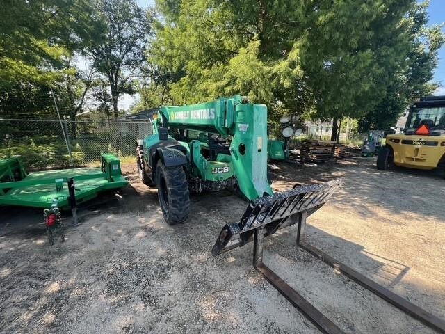 2017 JCB 509-42