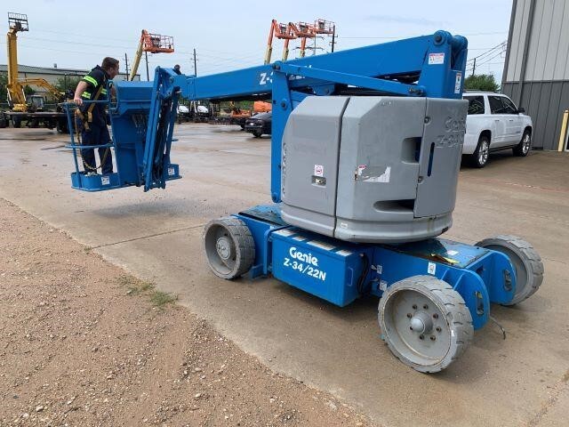 2015 Genie Z-34/22