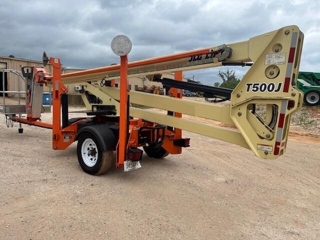 2018 JLG T500J
