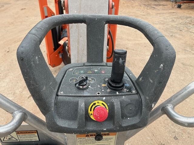 2018 JLG T500J