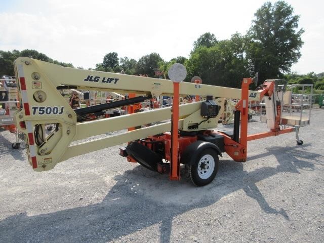 2018 JLG T500J
