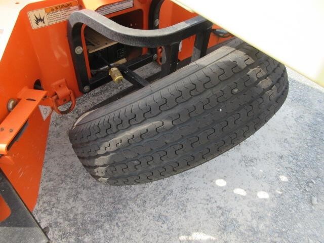 2018 JLG T500J