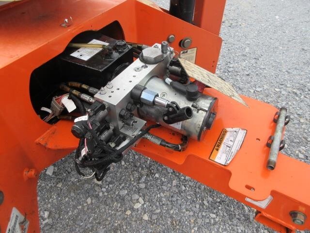 2018 JLG T500J