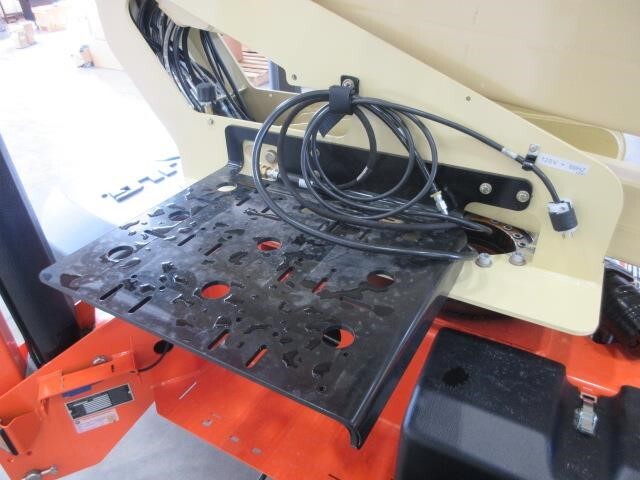 2024 JLG T500J