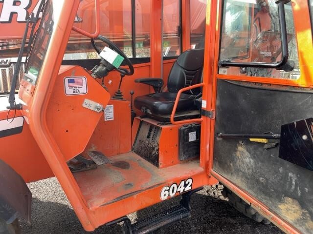 2015 SkyTrak 6042